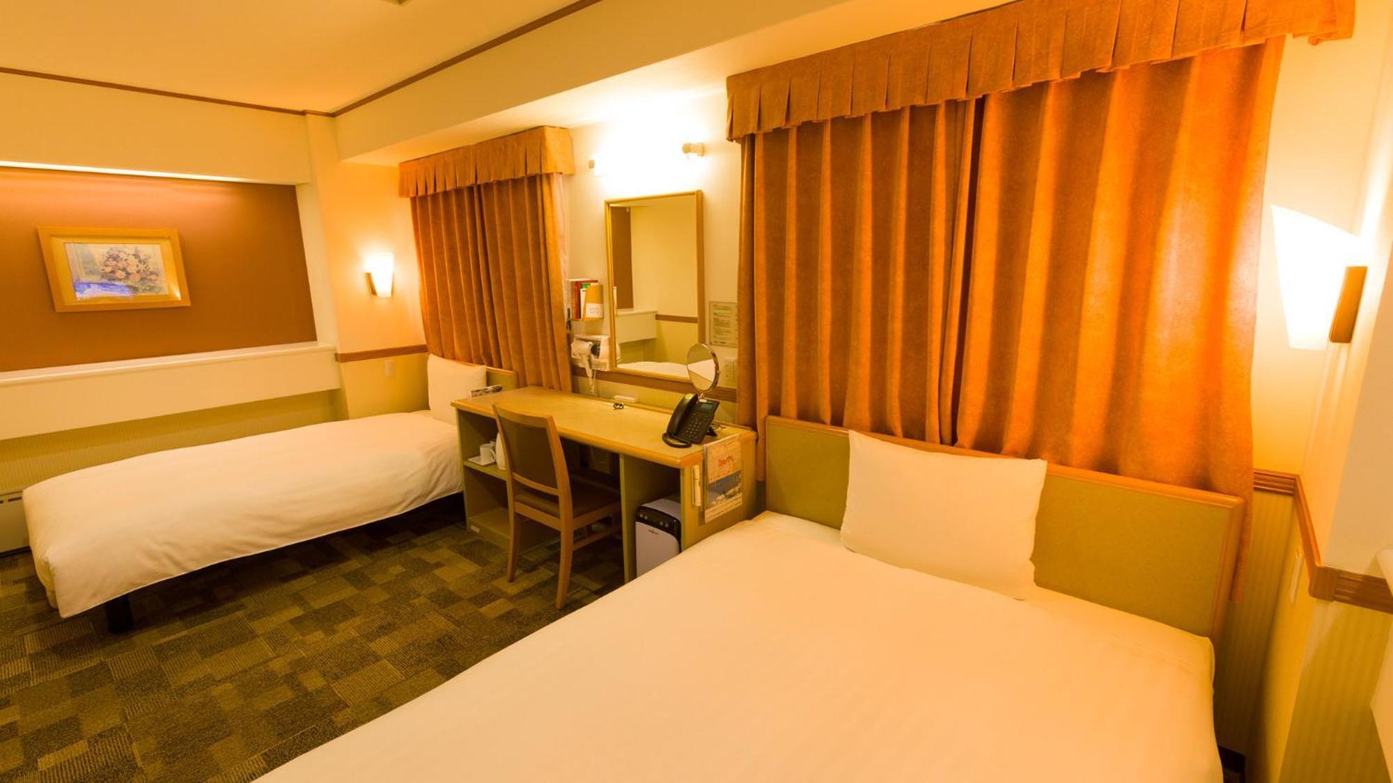 Toyoko Inn Kumamoto Shin-Shigai Room photo