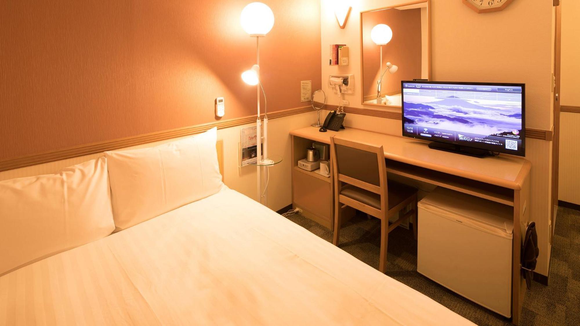 Toyoko Inn Kumamoto Shin-Shigai Room photo